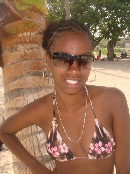 playa time  =====> melle Stévie aka laguijah